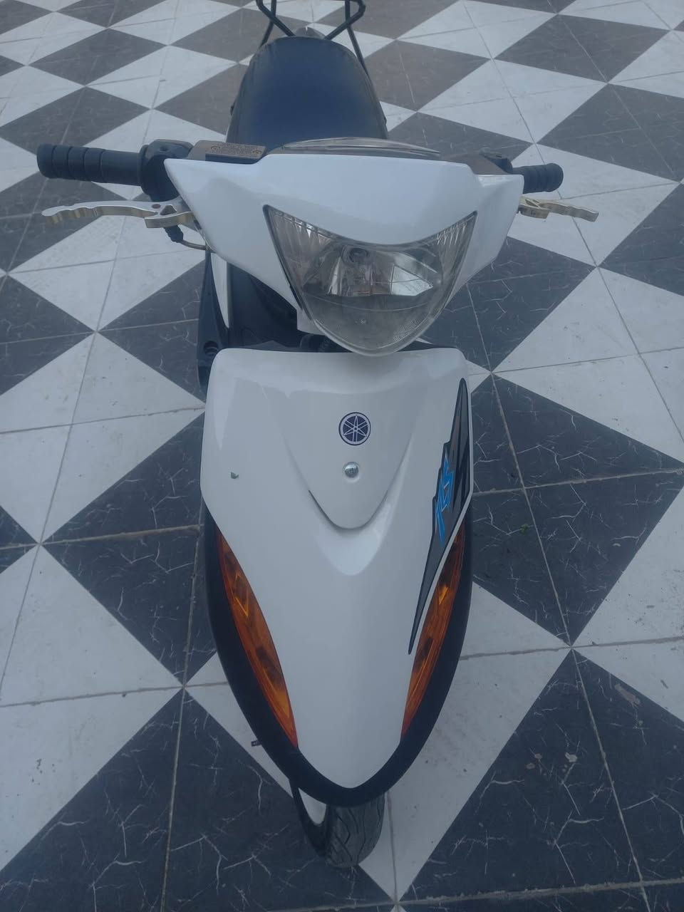 عدله بوشة 49 سلف 55 كهربائياتها كامله نكرة سلف.  السعر 550 بيها مجال ***********
