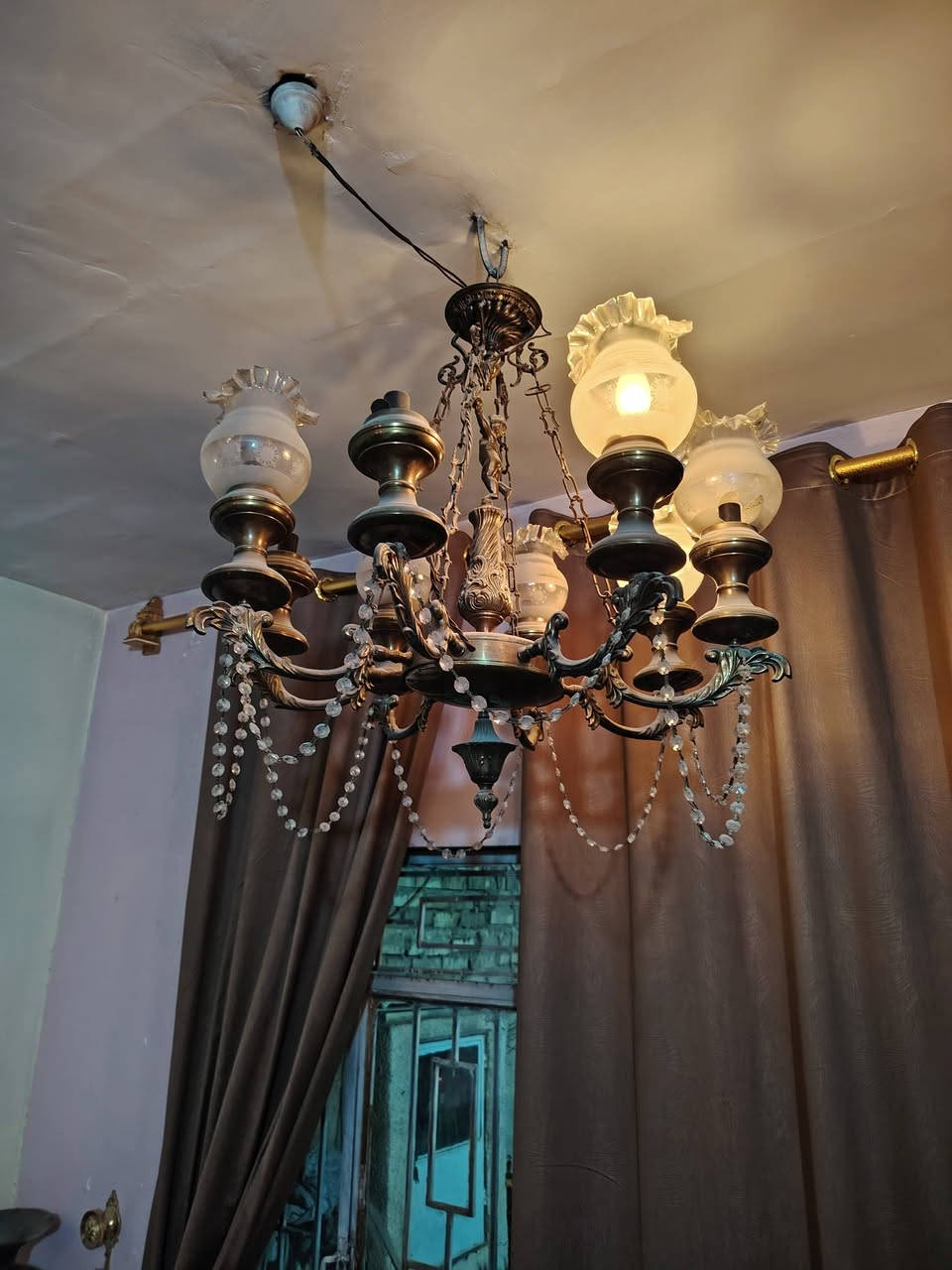 ثريات قديمة نحاس للبيع خاص


**إذا كنت صاحب هذا الإعلان وتريد حذفه لأي سبب، رجاءا أرسل رسالة إلى الدعم الفني**
