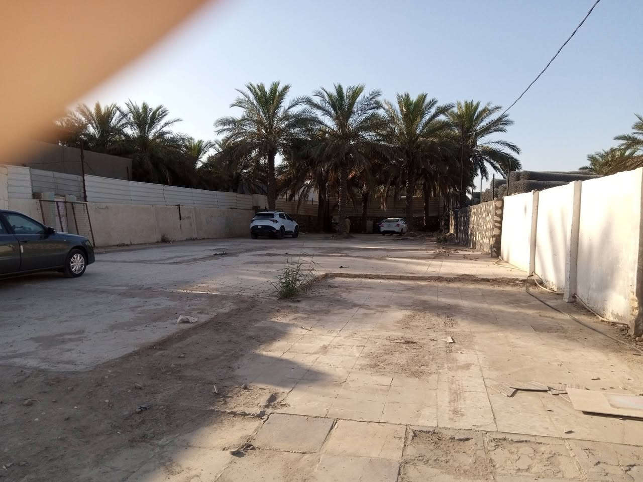 السلام عليكم ورحمه الله وبركاته قطعه ارض للبيع إتصال على رقم *********** مساحتها 250موقع مكان  بابل سياحي الحصين
