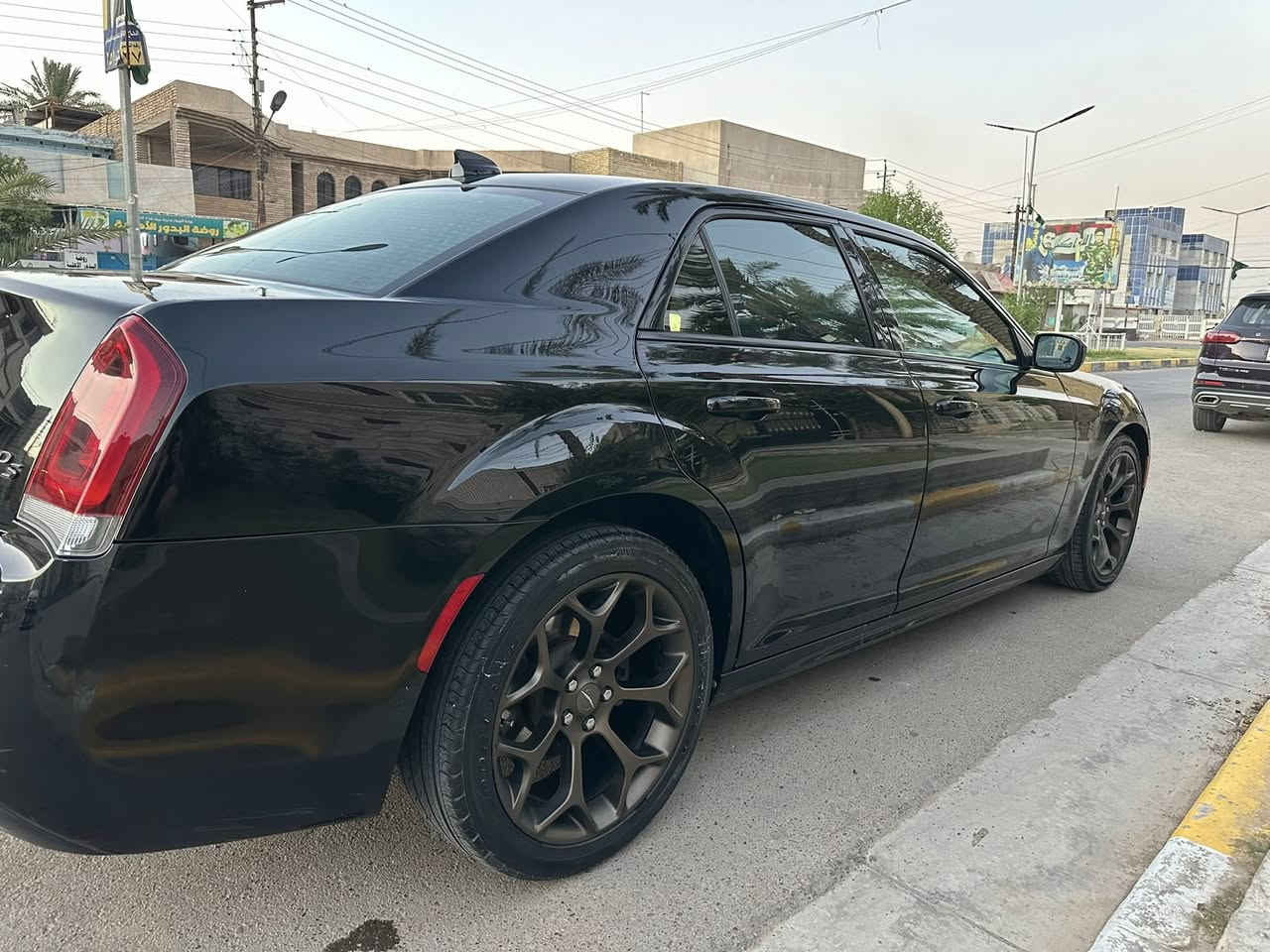 كرايسلر S  300   2019     كولد كلين تايتل كندي دبل بصمة ماشية ٨٢ ميل السياره نضيفه 
السعر ٢٩٠$ وبيهة مجال بسيط الشراي 
الاستفسار الاتصال بالرقم 
***********
