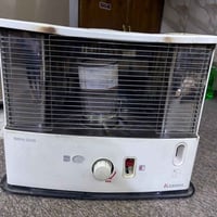 صوبه ومكنسه كهربائية للبيع سعرهن الوحدة ع ٧٥ العنوان مدينة الصدر قرب س...