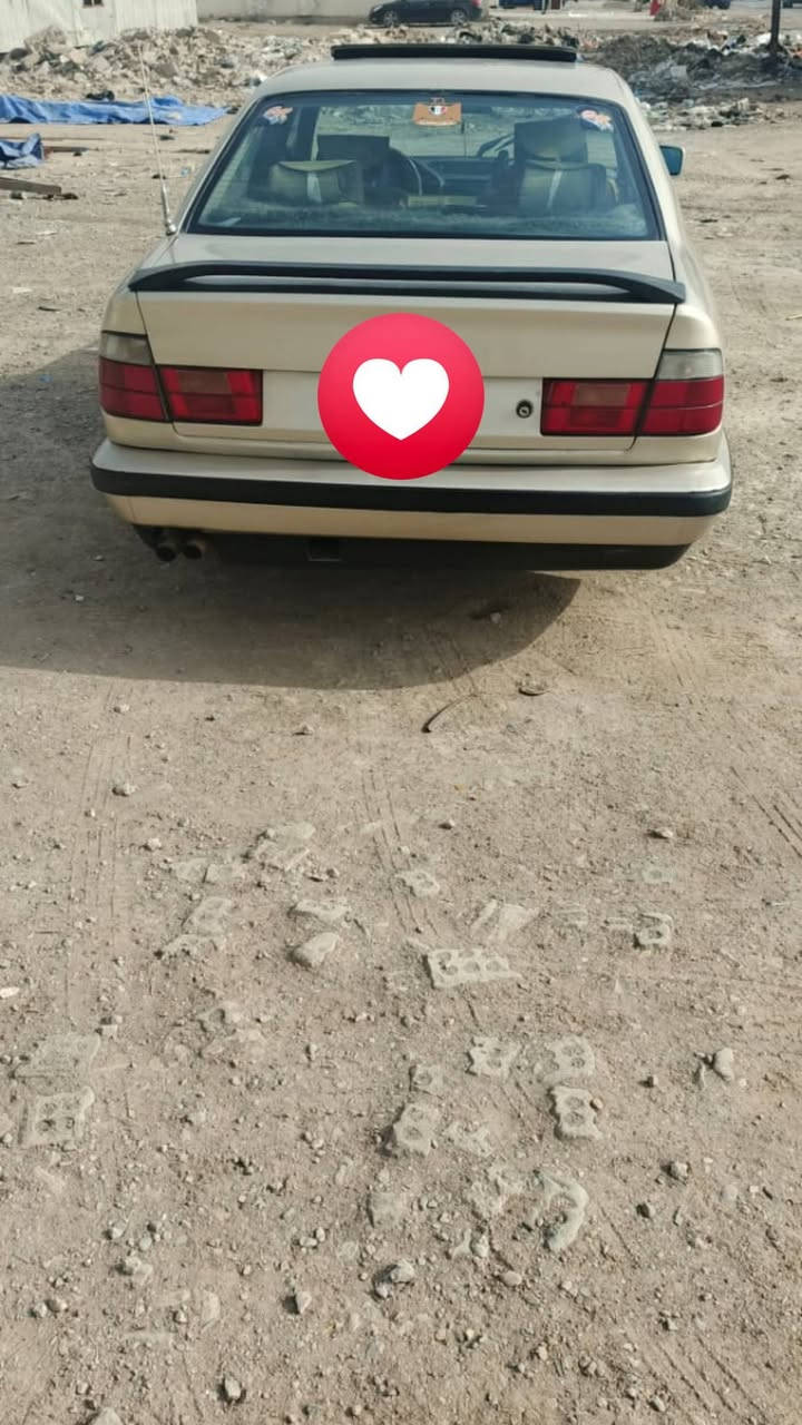 سيارة BMW موديل 91 سنويه ساقطه صار شهر واني مسؤول بالتحويل ثاني يوم ابصم تبريد شغال نقص غاز كير ومكينه جدد مفتوح مو مسكر حجم 525 عنوان بغداد فلكه سلمان باك السعر 40
بيه مجال حق الجيه رقمي
***********
