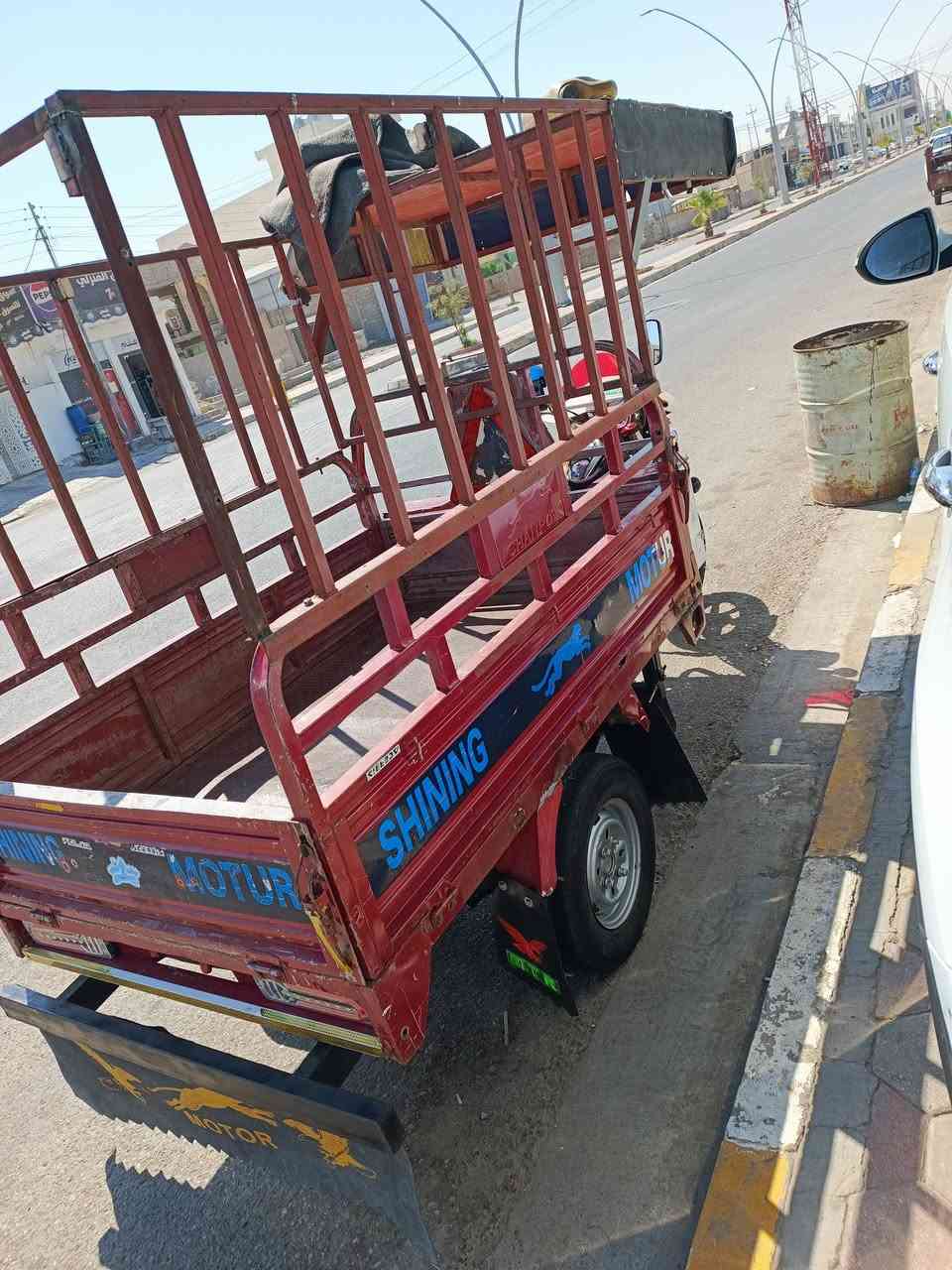 السلام عليكم ستوته لبيع  موديل 21 أوراقه ضايعه 
وكيله محمد مزهر سعره مليون ونص وبيه مجال قليل
مكاني الرمادي رقمي ***********

