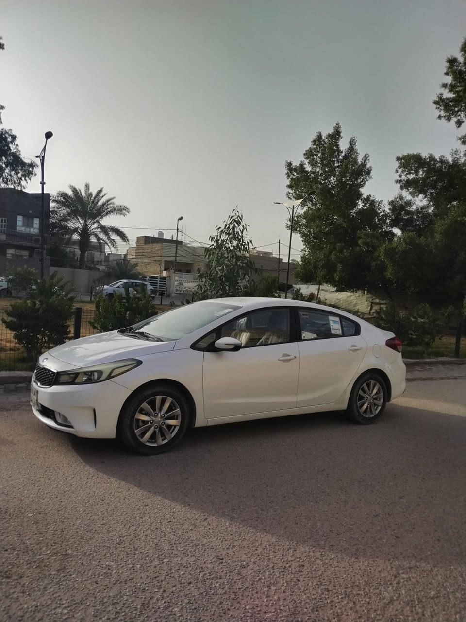 سلام عليكم سيراتو 2017 جديده خذته زيرو سياره لا صبغ لا تبديل مكفوله مكان النجف لاشرف *********** سعر 135
