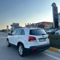 اللهم صل على محمد و ال محمد سورنتو 2013 خليجي السياره مكفوله من الصبغ ...