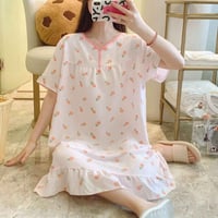 اكلينس • اصلي • ملابس