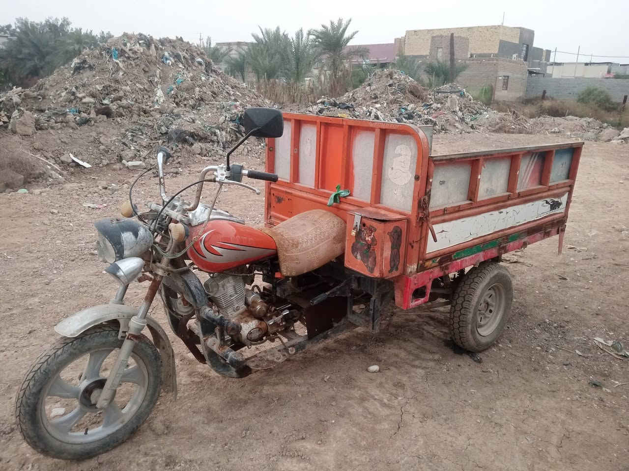 اسلام وعليكم ستوتة رقم وسنوية ما مامفتوحة موديل 2015 يرادلها ترتيبات بسيطة السعر مليون وبيها مجال قليل حك الجيه *********** متواجد واتساب
