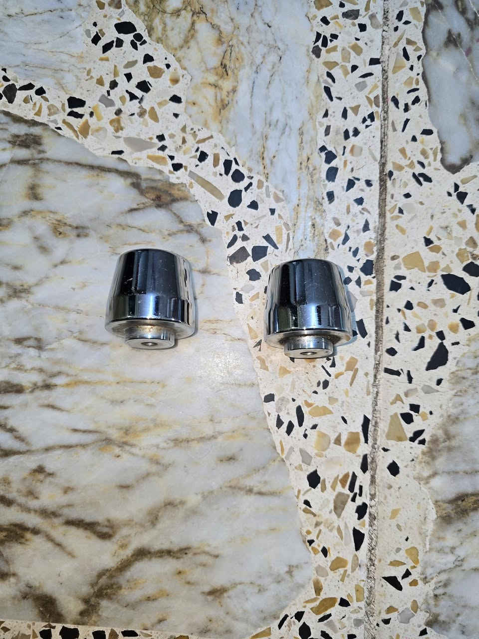 اغراض بي سي اكس الجيل الثالث***********
