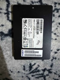 هارد ٢ تيرا اس اس دي للبيع شغال وعل فحص مكاني بغداد الجديدة 0770759077...