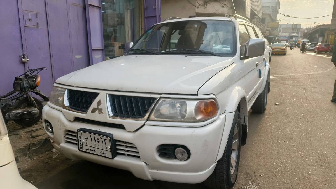 سلام عليكم للبيع متسيبوشي ناتيفيا 2008 خليجي رقم بغداد مكينه بيه تنقيص كل 3000 كيلو اتنقص كلاص وكير جديد  مكفولات فور ويل شغال حداديه وتخم تاير ياباني بيه صبغ جراد وشخوط السياره خير من الله على ايدي  سعره90$بيه
مجال مكان واسط العزيزية
رقم الهاتف ***********
