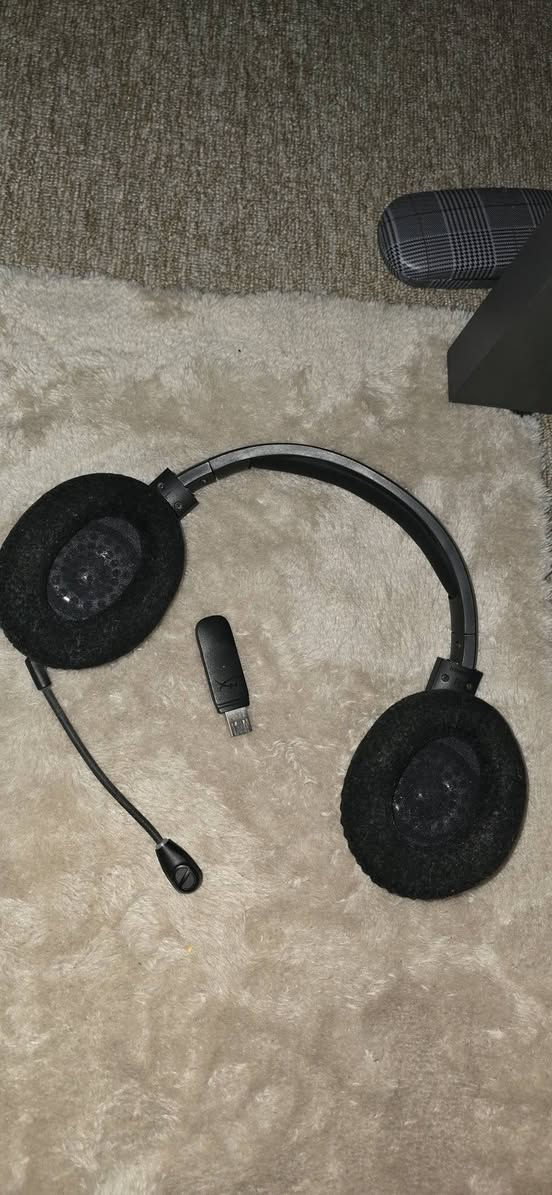 Hyper x flight s wireless
Wireless charger 
سعر ٧٥ الف مکان اربیل


**إذا كنت صاحب هذا الإعلان وتريد حذفه لأي سبب، رجاءا أرسل رسالة إلى الدعم الفني**