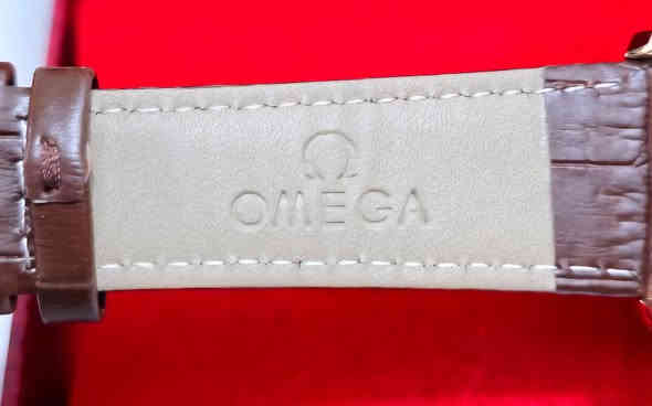 يا الله 
#اوميگا
#استعمال قليل جدأ بعدها بحالة المصنع
كلشي بيها بلادي 
بدون مرفقات 
خاص او واتساب ***********
