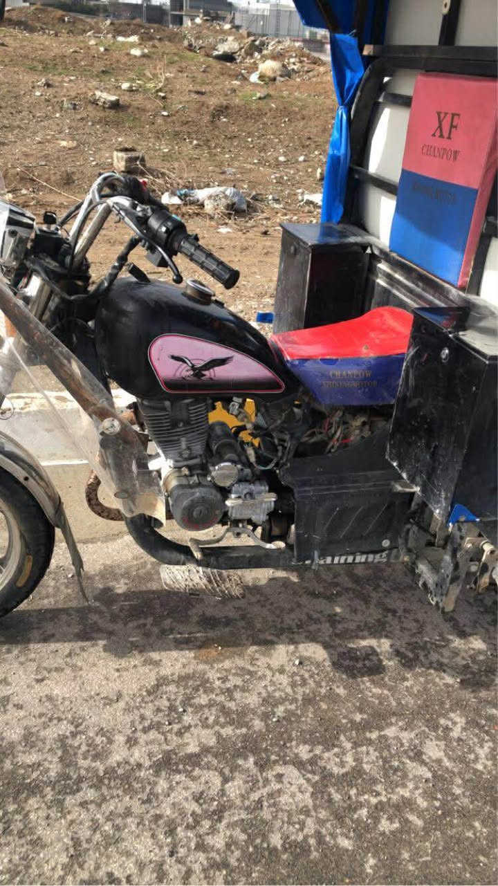 مەکینە (١٥٠)کەپروچەم چەی  لەسەرە بئ کیشە یەنرخی (٦٥٠)هەزارو کەمیک مەحامەلە بەس لەچات جواب نادەینەوە ژم.(***********) بشدار, السليمانية
