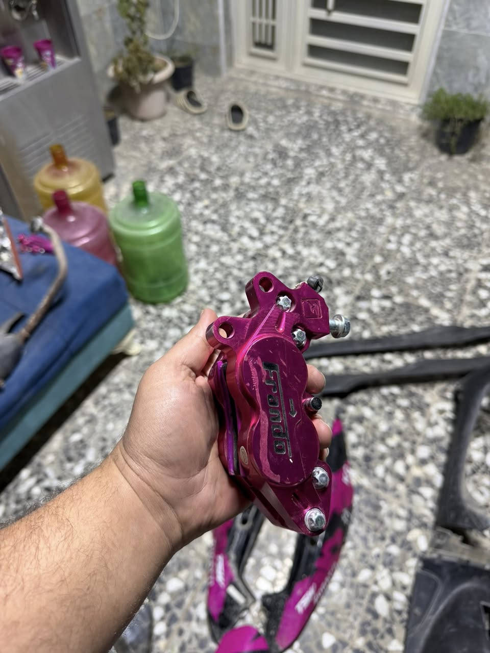 السلام عليكم ♥️
1-سواد ماكس عدله كامل مختم🖤
2-كفرات بلاديه مختمه و موشمات🖤
3-فج فرندو وردي او كرزي جديد🩷
4-كصه سوده بلاديه مختمه🖤
5-تطواله NCY ورديه🩷
6-جامه بك لايت نفطيه🩶
7-عداد اكتروني جديد🩶
8- ويل خلفي RBM اسود و اطار ستيل هو والتاير🖤
مكاني كربلاء حي العباس الفرع الاول♥️
***********♥️
