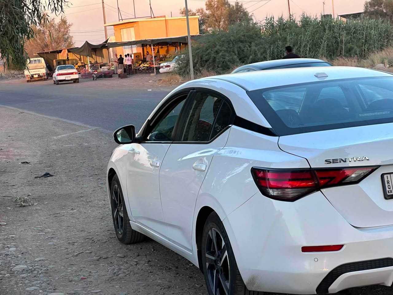 🚗 للبيع نيسان سنترا SV موديل 2025
✨ سيارة أنيقة، اقتصادية، ومريحة بالقيادة، مناسبة للاستخدام اليومي والسفر.

*رقم اربيل

المواصفات:

ماشية 26 الف ميل 

* موديل: 2025

* الفئة: SV

* محرك 2.0 لتر بنزين

* ناقل حركة أوتوماتيك CVT

* دفع أمامي (FWD)

* كاميرا خلفية

* نظام التحذير من النقطة العمياء (Blind Spot Warning)

* نظام التنبيه عند مغادرة المسار

* مثبت سرعة ذكي

* نظام فرملة طوارئ أمامية

* شاشة وسطية مع دعم Apple CarPlay وAndroid Auto

* السيارة وارد أمريكا

📌 رقم الشاصي (VIN):

3N1AB8CV7SY245099

📞 للاستفسار:

***********

السعر: 160 وبي مجال 

الله يبارك لصاحب النصيب مقدماً
