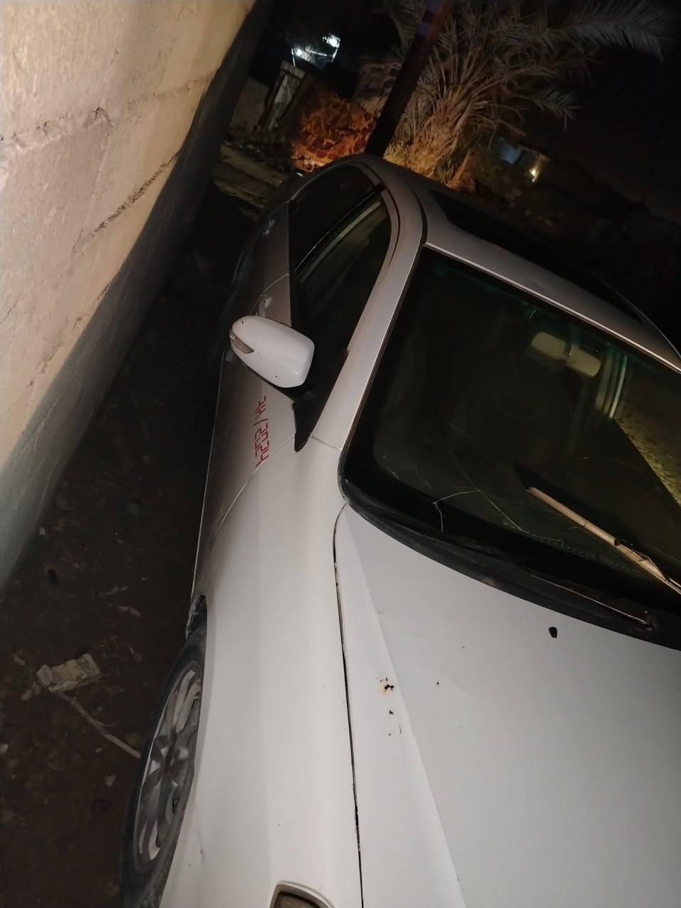 سلام عليكم بواجه 13 رقم بغداد سياره جديده بس المكينه قائمه السعر 45  $ ***********
