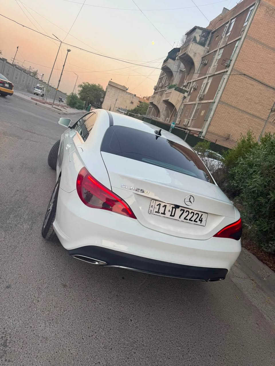 السلام عليكم 
للييع او المراوس حسب القناعه 

Mercedes-Benz _ CLA 250 _ 2018
قطعه وحده فقط جاملغ الايسر الحادث ع الخاص 
محرك 4سلندر 2000 تيربو  كير مكينه كفاله 
السياره حلوه ونصبتهه تخبل وماناقصهه برغي كامله مكمله 

شاشه جبيره .. كاميرا دواره .. شفتات سترين .. سترين كهرباء وخزن .. هندبريك بصمة .. كشنات جلد .. كشنات كهرباء .. كشنات خزن .. كشنات هيتر .. تبريد قطعتين ثلج .. فول تحكمات سترين .. كروز سرعه .. ماوز تحكم .. نظام اوتو ستوب .. نظام تراكشن .. مودات قياده .. وباقي المواصفات المعروفه مكان السياره بغداد كراده ***********

