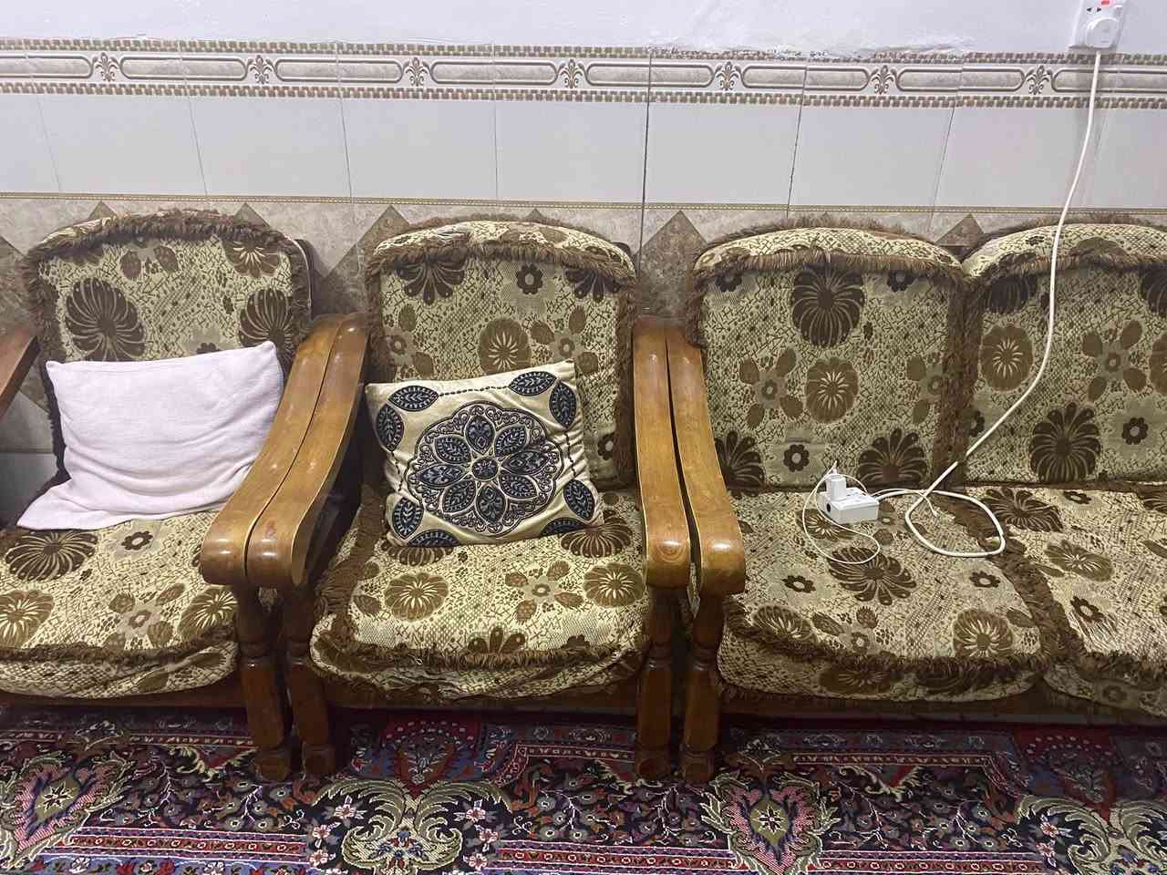 قنفات سبع مقااعد للبيع 
 
بغداد المحمودية


**إذا كنت صاحب هذا الإعلان وتريد حذفه لأي سبب، رجاءا أرسل رسالة إلى الدعم الفني**