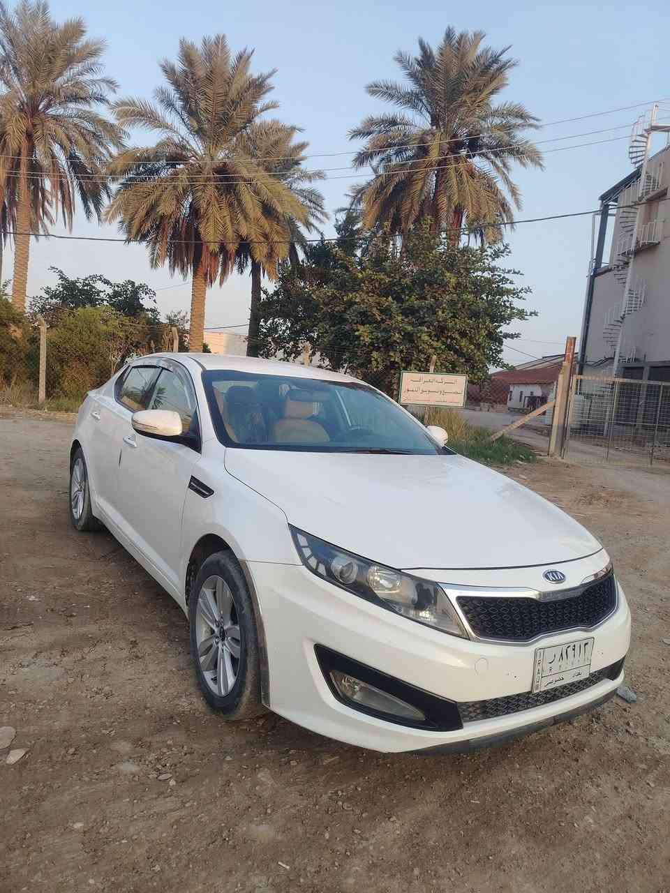 للبيع كيا اوبتما 14 خليجي
مكفولة من الصبغ والحادث فقط بارد
فول مواصفات
بصمة تشغيل
بصمة أبواب
شاشه كامره 
مري كهرباء
كرسي كهرباء طكه وحده
تحكمات ستيرن + شفتات كير عادي
تبريد شاشه +قطعتين تبريد
نظام أيكو باقي المواصفات معروفه
مكينه دوش
كير مكينه مكفولات تبريد ثلج حداديه صدر جديد تخم تاير جديد ترايها حلو رقم بغداد بأسمي شرط التحويل السعر 115 أو بيها مجال للشراي مكاني ديالى بعقوبة للستفسار أتصال ع الرقم ***********
