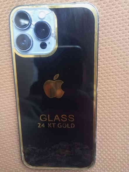 iPhone 13 Pro Max
جهاز مال بيت جديد ونضيف 
فقط بيه فطر بلشاشا قليل ومامبينً
فيس ايدي شغال وجهاز نضيف مبدل بس كامرا 
256ذ
ديوانيه حي العسكري 
***********
550 وبيه مجال
