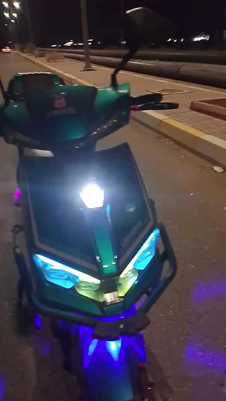 دراجه نظيفه للبيع حساب الشرقيه مقابيل شيخ مسعود *********** واتساب
