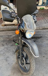 للبيع بوكسر ٢٣ مرقم  دراجه نضيفه  بلادي ممفتوحه  برغي ما ناقصها   السع...