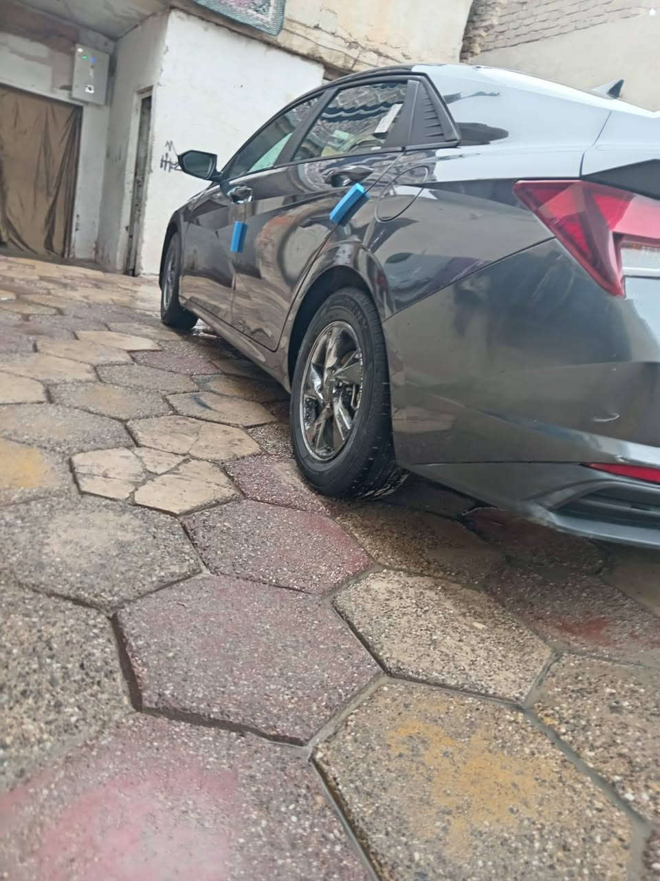 السلام عليكم
هونداي النترا للبيع 2023 وارد امريكي ضرر واضح بل

منشور بنيد صبغ فقط وخشم الجاملغ بارد فقط يعني صبغ

قطعه وحده .

ليبل واحد كل السياره بدون تبديل اي قطعه

بدوون دواخل بدون ايرباك لغد شاصي مكفول براكيت

وراديترات نفسهم . فقط هذا الضرر بل سيارة الباقي مكفوله لا صبغ لا بارد لا شخوط ولا رصعات اي عطل ماكو بل سیاره جاهزه

( ابيعلك على الفحص وين يعجبك افحص )

مرقمه كله جديده هزه فحص سنويه لحد

2030 تريد وكاله او تحویل موجود

🔴محرك 2000 Doch دوش

🔴رادارات 360 درجه

🔴رادار جانبي النقطه العمياء

!!

🔴رادارخلفي

🔴رادار امامي

🔴تحديد مسار + سياقة آليه

🔴توقف ذاتي عند الاقتراب من سياره

🔴لايت Led

🔴کامره دوراه

🔴شاشة لمس نفکیشن Wi_Fi Gps تدعم نظام

Android Auto +Car play

🔴فول تحكم ستيرن

🔴کروز مثبت سرعه

🔴ثلاث وضعيات قيادة

السعر :146

العنوان : البصرة

رقم الهاتف: ***********

الاسيا :***********
