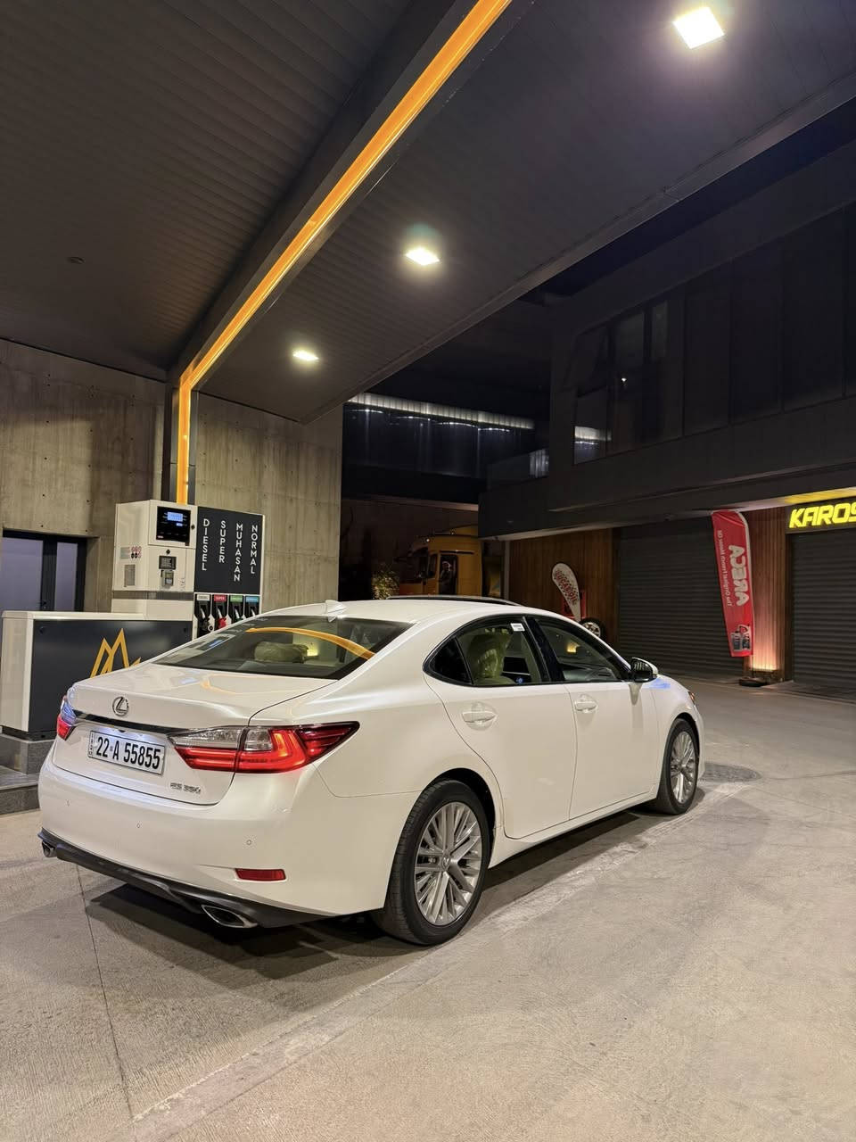 بسم الله الرحمن الرحيم ليكزز es350 كلين  مؤديل٢٠١٧ سياره مكفول كفاله عامه  فول موا سفات سنه و ي رقم جديد بسمي تريد تحويل  تريد وكاله حا ضر  داخل بيجي ما بي اي نقص مكان سياره سليمانية  محرك گير ما مفتوح بشرت رقم 📞 ***********
