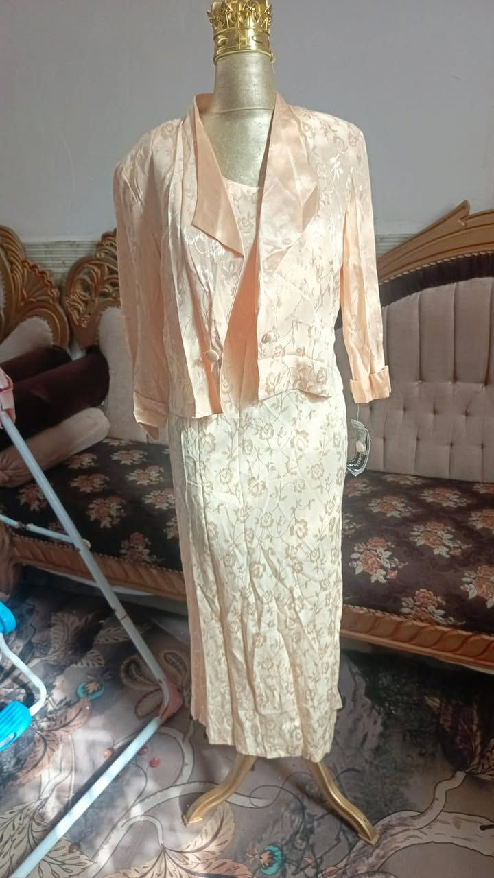 فساتين جديد شاهد الله كسر كيس تخبل اسعارهن ع 15/20/25/30 فقط قديفه 30ويخبلن باللبس توصيل ناصريه فقط عندي


**إذا كنت صاحب هذا الإعلان وتريد حذفه لأي سبب، رجاءا أرسل رسالة إلى الدعم الفني**