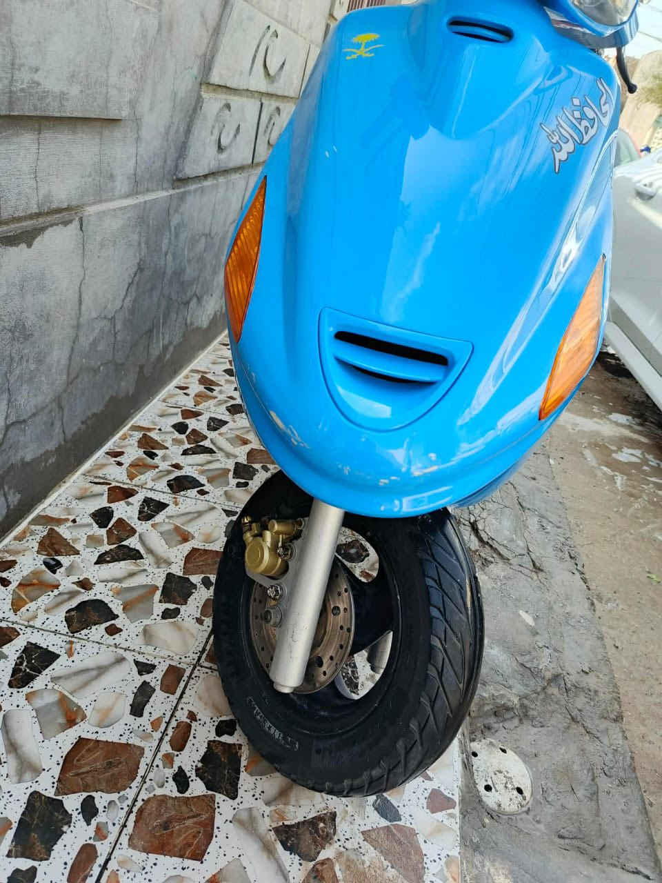 سلام عليكم دراجه لبيع فراشه فحل دراجه بعدهي وكيل  ما مفتوحه سلف اشاير لايت زنون كلشي شغال بيها هورن بوش بيها تجي وشوف بعينك سعر 700 مكاني بصره معقل رقم ***********
