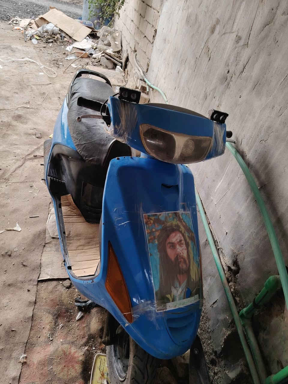 السلام عليكم ورحمة الله وبركاته
اخوتي دراجة 🚲 للبيع ومتاجه مكينة ياباني جديدة توني شاهده برغي مامفتوح بيه مكاني البصره قضاء المدينه هاتف 📞 ***********
خابرني وتدلل السعر 450 وبيه مجال للشراي
