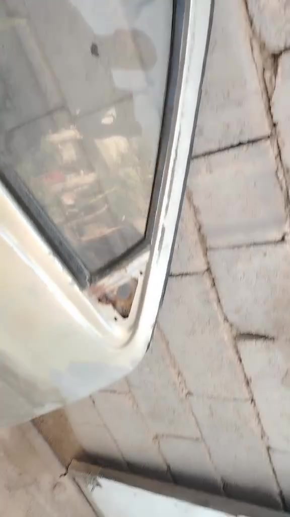 سلام عليكم بيبان بريجو يسر يمن البيع مكان نجف ابو صخير  هاذ رقمي ***********
