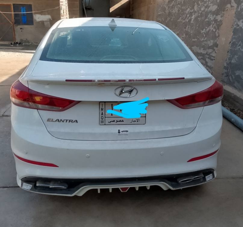 اللبيع النترا موديل 2017
محرك 2000
وارد امريكي
بيها ضربة بسيطة قطعة واحدة والباقي مكفول
السعر مناسب الشراي يتصل على الرقم ***********
