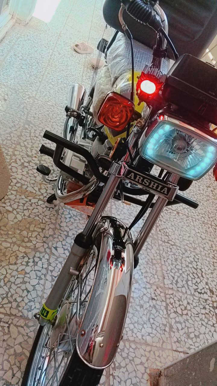 اربعة كير ارشا رقم نكليزي مراوس اريدهة بدايون  اوراق نضيفة العنة لايقصر


**إذا كنت صاحب هذا الإعلان وتريد حذفه لأي سبب، رجاءا أرسل رسالة إلى الدعم الفني**