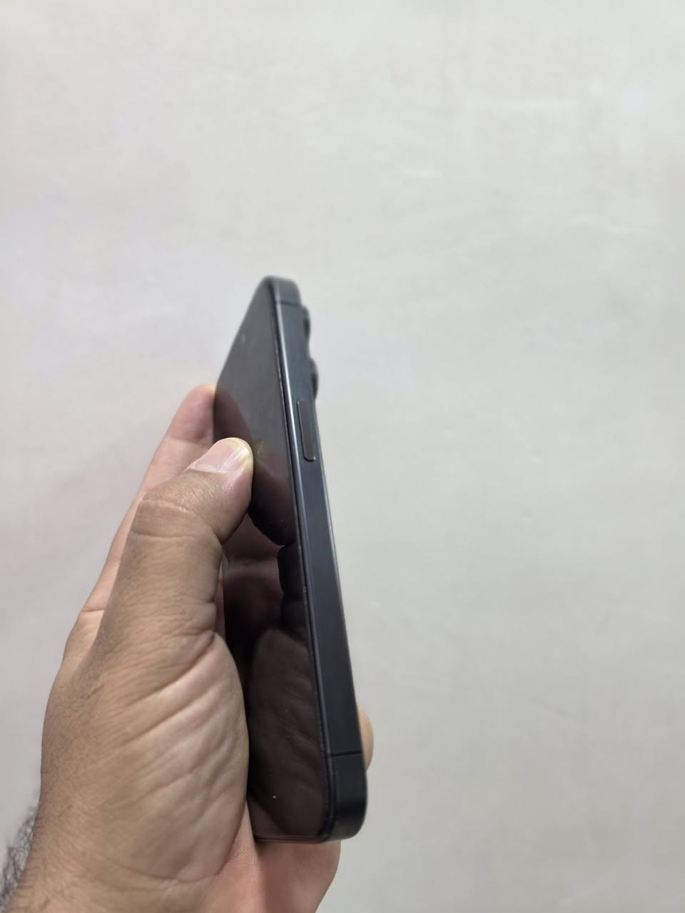 ايفون 15 برو فقط
شرق اوسط  ماستر  AA/A

بطاريتة 87 

مكفول من فتح وصيانه وتر برو 

مكاني بابل توصيل ماكو 

سعره 850 

اتصال 

***********
