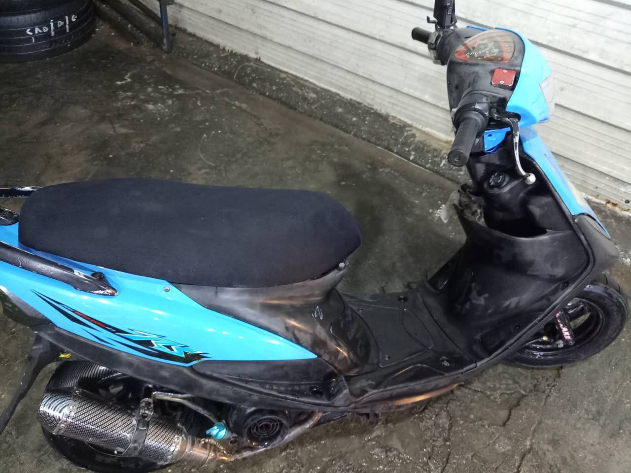 سلام ٩
ماكس عدله للبيع
بيها تزويد بسيط
والباقي بلادي
بيها صالنصه مبرمجه
دراجه شلعه ومعدل
عنواني بغداد البياع
السعر500بيها مجال حك الجيه
رقمي ***********واتساب فقط
