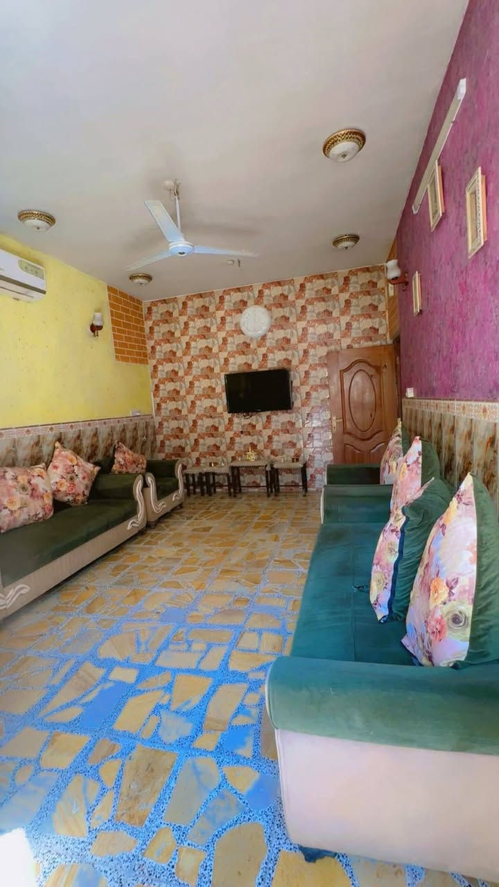 بيت للبيع 100م 🏠  طابو صرف زراعي سند 25 بدون وقف بدون وقف بيع مستعجل بيع مستعجل 
الكاظمية - الطي يم مصنع المنصور  قرب جامع المختار 
 2 نوم، صالة، مطبخ، سطح صحيات 2

***********
