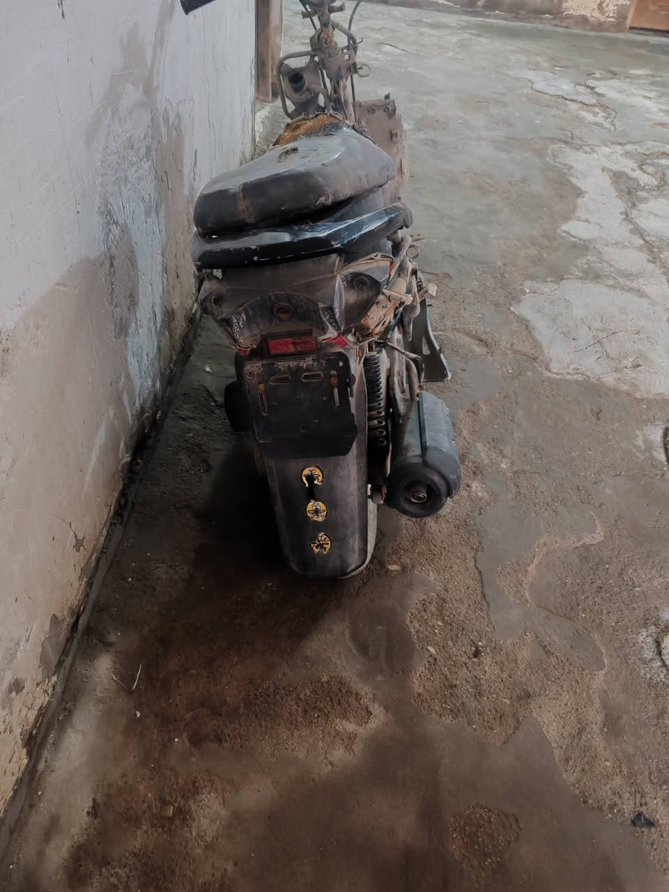 شتريد غراض سكنس  ياباني نثيه عندي كوله بلادي وع الفحص العليك راسلني وتدللو
مكينه شغال شرط لا تبخير ولاتنقيص
كابريتر
ماكينه
ظفيره
بدبلات اماميه وخلفيه
صالنصه شيال
وياله تايران
ماكنيت


**إذا كنت صاحب هذا الإعلان وتريد حذفه لأي سبب، رجاءا أرسل رسالة إلى الدعم الفني**