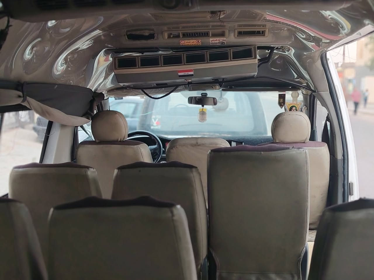 السلام عليكم...
هايگر ٢٠١٤ بيها طخات بسيطه مكينه كير تخم تاير صدر اكسل  كله جديد تبريد ثلج محور حماوة صيف شتاء ربع بالتبريد السيارة بأسمي ممشتغلة بشارع السيارة بيها خط موظفين بحث ووصل خط كله جديد مصفرة من كلشي سيارة جاهزة للشغل امانه ع أيدي كلشي بيها
السعر ٩٨ وبيها مجال للاتصال
***********
***********
 مكان السيارة بغداد الحرية....
