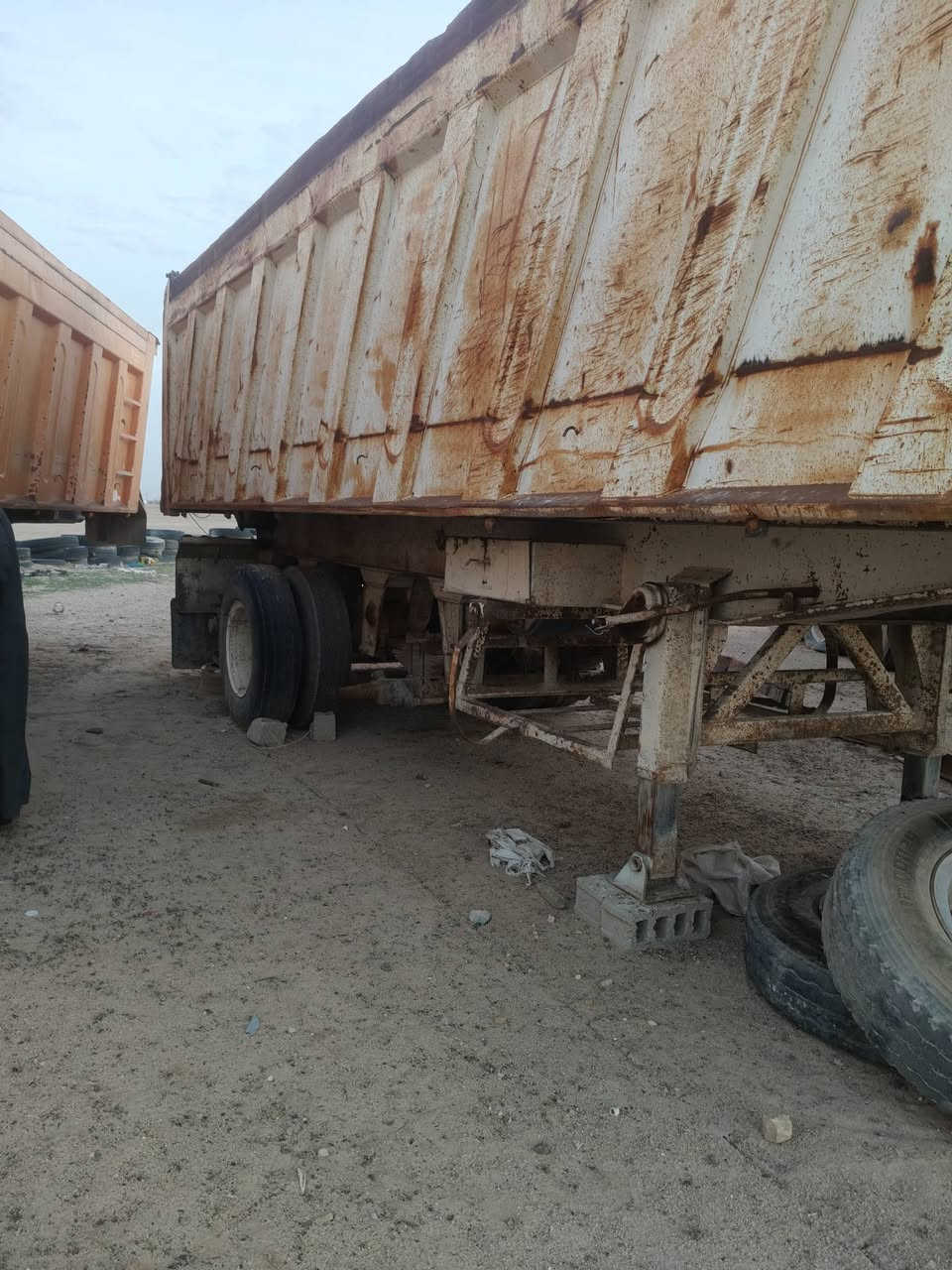 سلام عليكم عرباين ثنين جابر مكفولت كفاله عامه من كلشي عرباين نضاف وحلوات اليفيدنه يخابرنه سعرهن 130 وبيهن مجال للتواصل ***********
