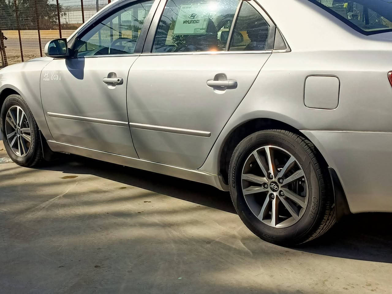 اسلام عليكم سوناتا 2008السيارةكلش حلوه كير مكينة خير من الله كير مكينة مبدلات جدد 6سلندر  مصبوغ احزام ماعدة لصدنوك ولقمارة بلاديات تخم تاير جديد صدر أمامي خلفي جديد.  سلايت كشنات كهرباء تحكم استيرن شاشة كامرة. بسمي مشروع وطني رقم نكليزي مكان بغداد لسعر 92 وبي مجال رقم ***********
