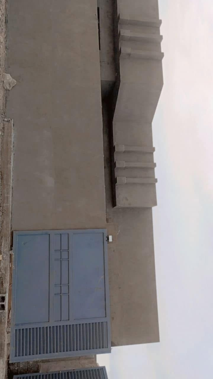 لباخ درجه اولى لط وجص وبورك اسمن مساطر تصفير حمامات متفرغ حاليا ومم الله التوفيق    .. واتساب***********
