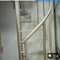 درج  حديد مفصخ عرض ٧٠وارتفاع ٤متر ب٦٠بغداد حي الخضراء ٠٧٧٠٠٢٥٠٧٦٢