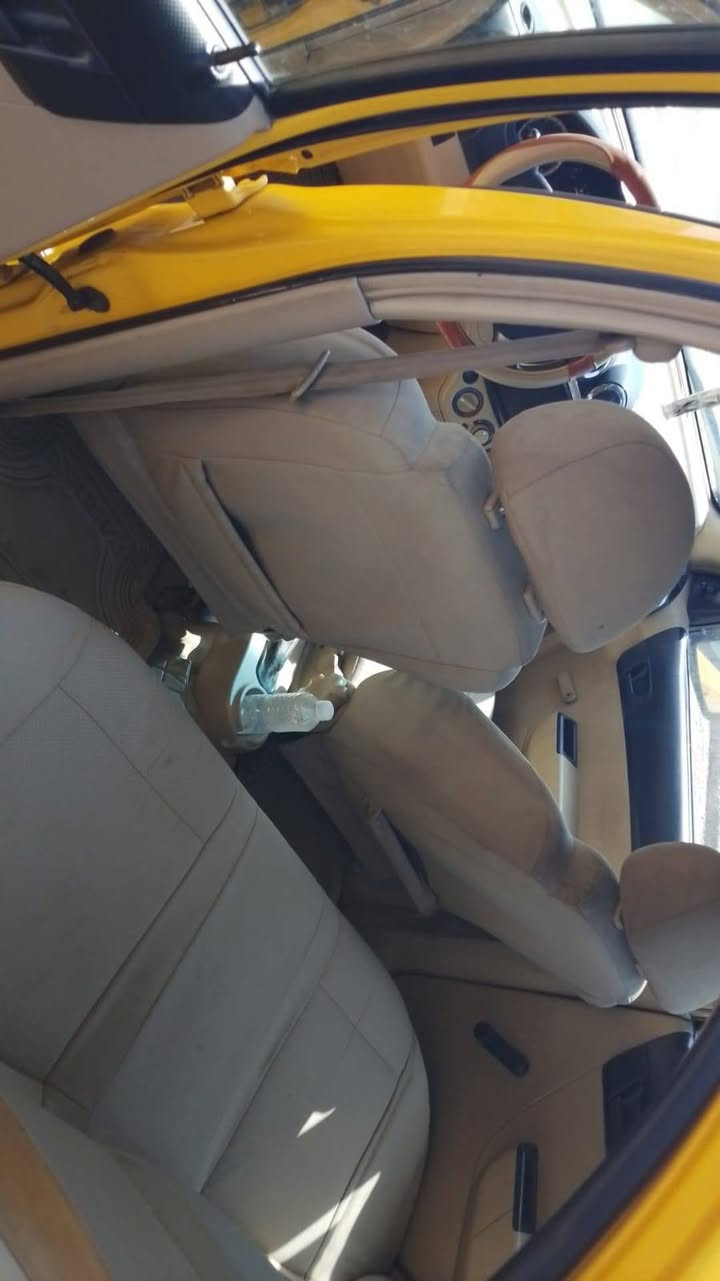 سلام عليكم للبيع افيو شركه العامه مديل 2011بغداد انكليزي بسمي سياره بدون حادث محرك خير من الله غرفه جديده كهربائيات جاهزه نقصها فقط مشط استيرن مكاني بغداد  السعر 50اخوان بيها مجال قليل جدن حك الجيه ***********
