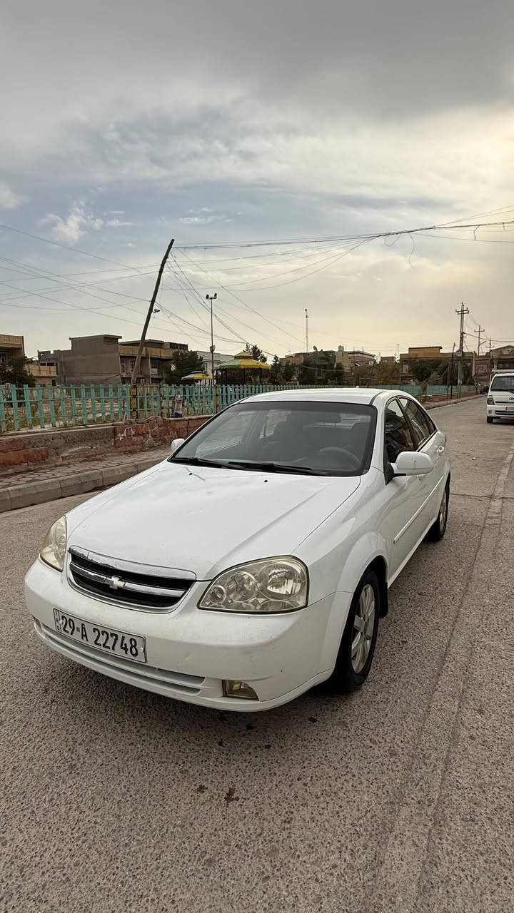 السلام عليكم
اوبترا 2011 کفاله عامه من الصبغ 
فقط بارد قلیل کما موظح في السونار
ما ناقصهه شي
واسط مركز المدينه
***********
