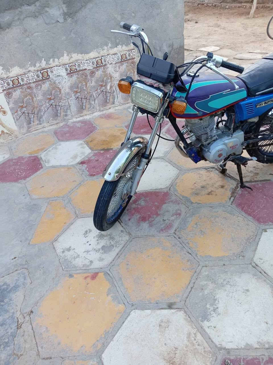 درجة البيع نضيفه وراق صوليه


**إذا كنت صاحب هذا الإعلان وتريد حذفه لأي سبب، رجاءا أرسل رسالة إلى الدعم الفني**