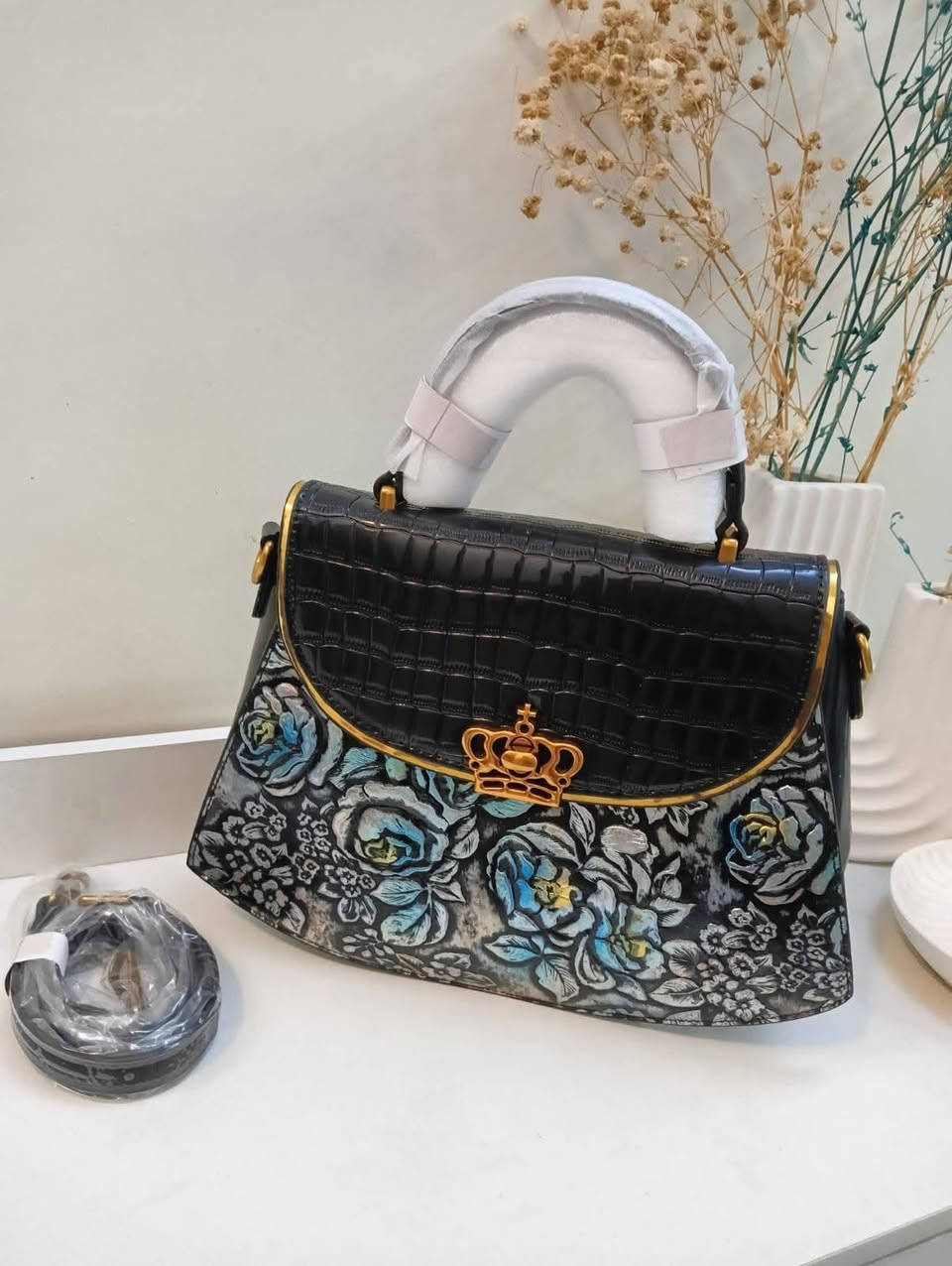 حقائب ماركات متنوعة
تصفية
اسعار مناسبة
توصيل بسمايا فقط


**إذا كنت صاحب هذا الإعلان وتريد حذفه لأي سبب، رجاءا أرسل رسالة إلى الدعم الفني**