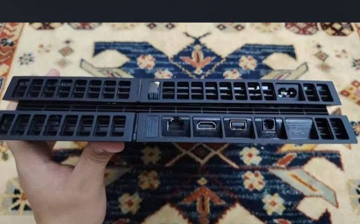 بلي 4فات اولاين يحتوي ع 2جوستكات و قرص بيس 2018عربي


**إذا كنت صاحب هذا الإعلان وتريد حذفه لأي سبب، رجاءا أرسل رسالة إلى الدعم الفني**
