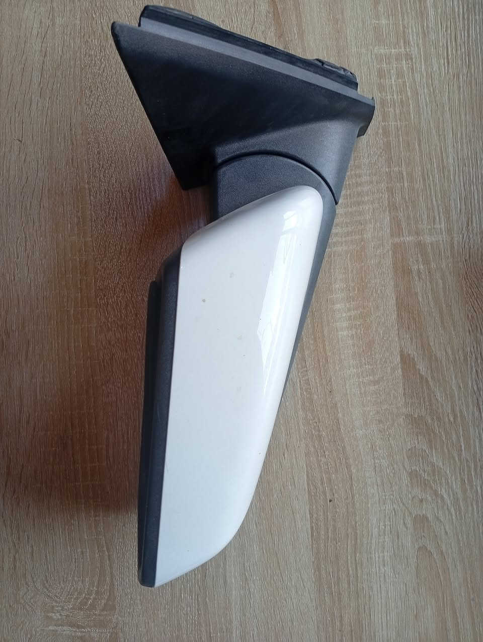 تتوفر جميع قطع غيار شيفروليه كوينكس + تيران جديد ـ (تفصيخ نظافة 100%)
بجودة عالية وأسعار تنافسية، 
📍 العنوان: البصرة - بداية شارع الجنابي - قرب جامع الكواز
📱 واتساب او اتصال ***********
📱 واتساب او اتصال ***********

📦 شحن سريع وخدمة مميزة!
توصيل داخل المحافظه وجميع محافظات العراق  لا تتردد بالتواصل معنا لأي استفسار.
