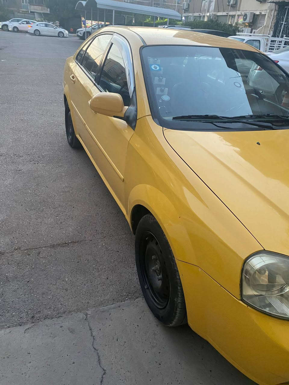 سلام عليكم للبيع اوبترا موديل 2010
رقم بغداد انكليزي بسمي ابيع عقد مروري السيارة شركه العامة لسيارات ابلادي اصفر بيها باب سايق امبدل 
كير عادي مكينه بل جيش تبريد ثلاجة ❄️ تتفئة نار 🔥 سنتر لوك 
جام كهرباء بيها منضومه غاز بيها نقص بس فلتر يرادلة تبديل بمصفة الدورة تحجز و ينطوك موعد وتروح اتبدلة 
#السعر ٦٣$ ورقة وبيها مجال لطيبين مكاني بغداد رقم التليفون ***********
